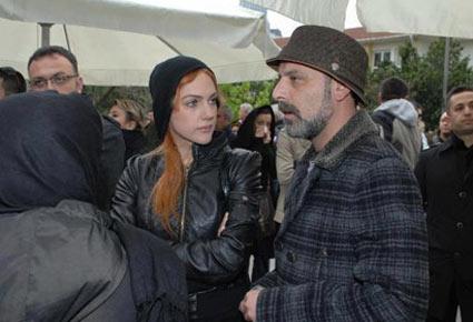 السلطان سليمان، هويام كريم وأبطال الدراما التركية يعزون منتج مسلسل "حريم السلطان"